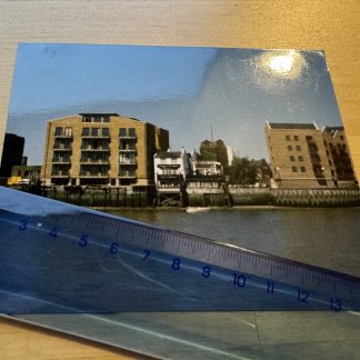 Photo - Thames Docklands Prospect of Whitby Pub - 1988 - City of London England