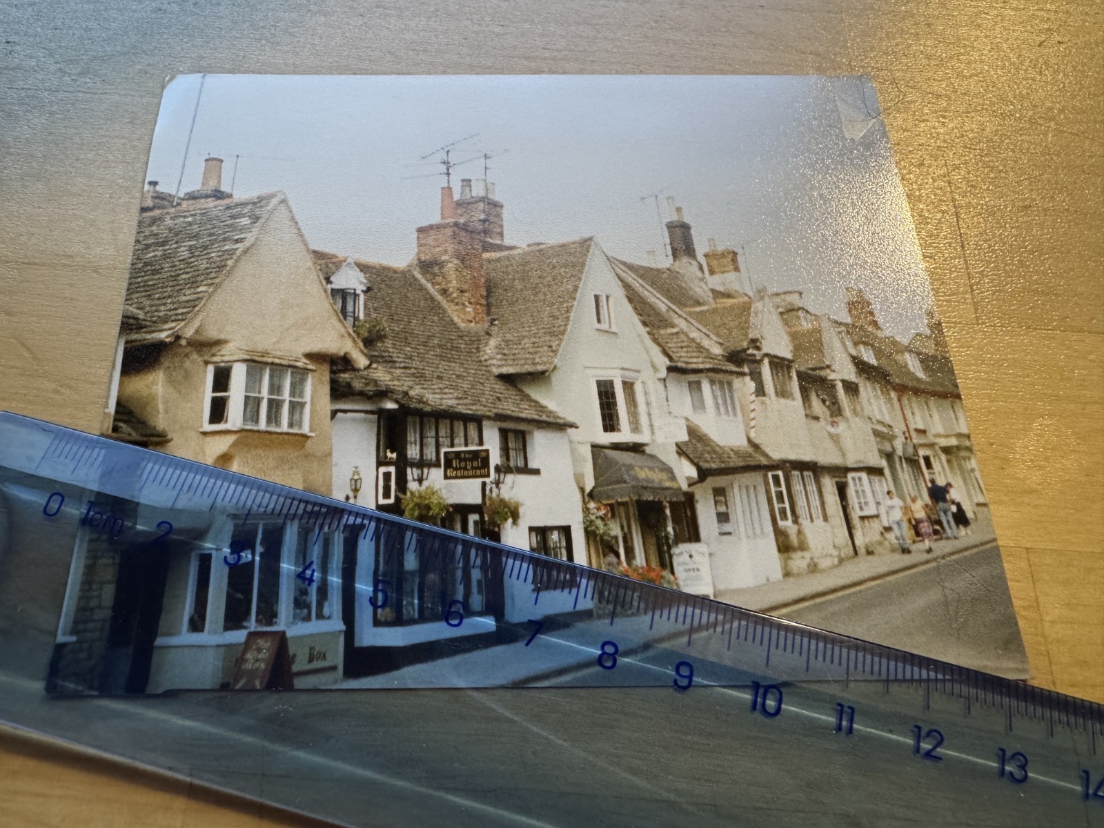 Photo - Stamford - 1990 - Lincolnshire England Britain UK GB Street View Church