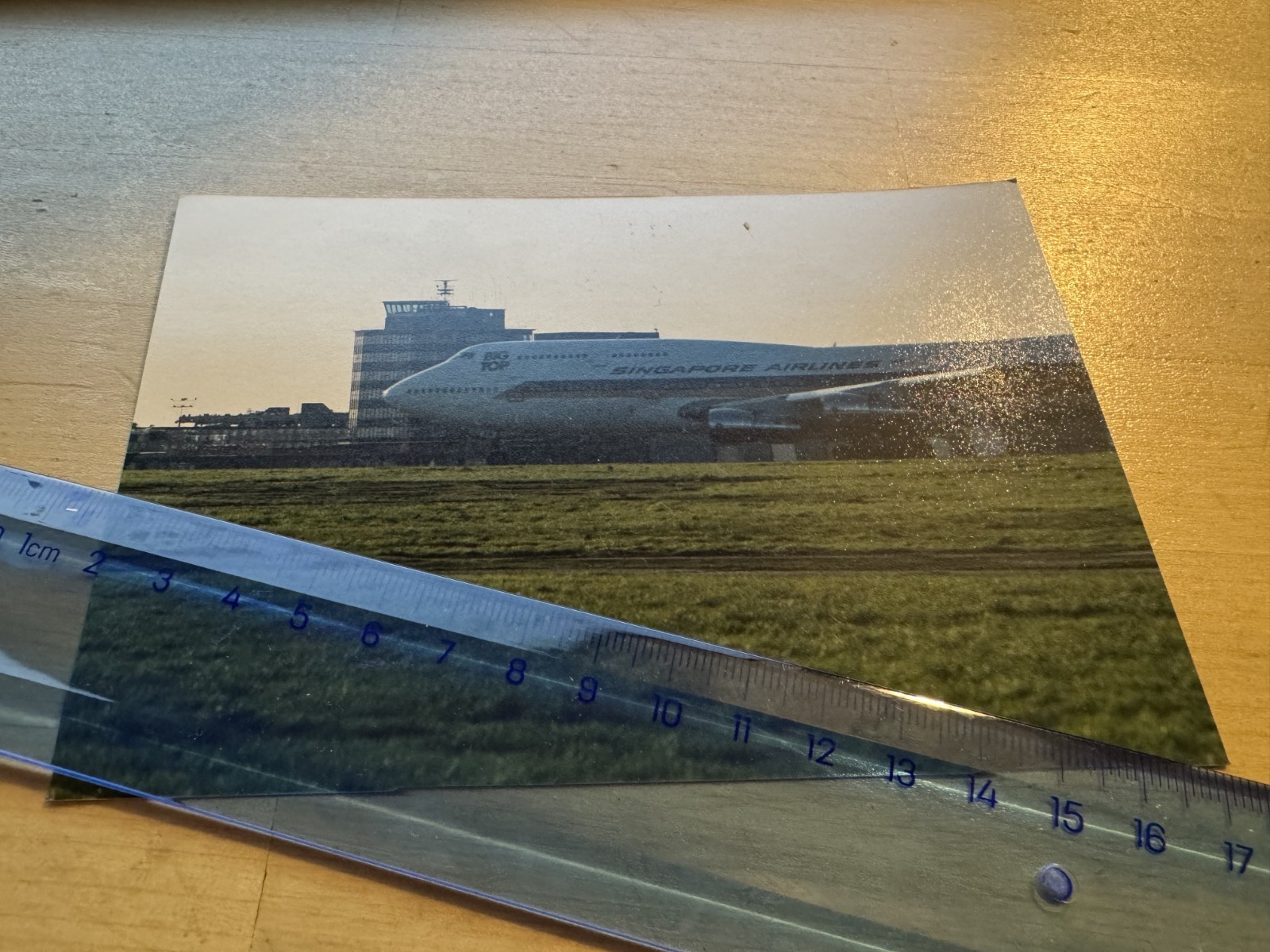Photo - Manchester Airport - 1986 - England Britain UK GB Airplane Plane History