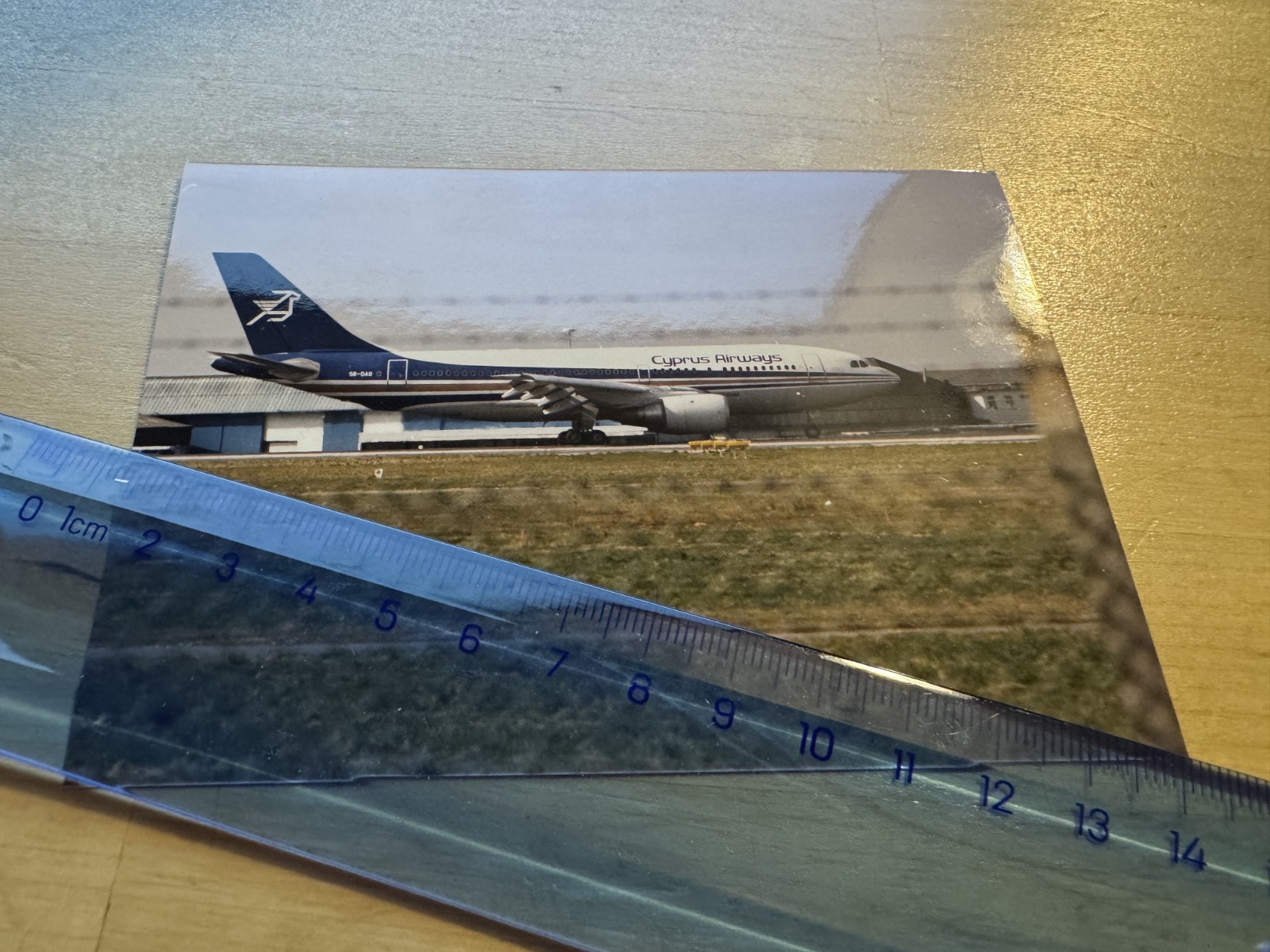 Photo - Manchester Airport - 1986 - England Britain UK GB Airplane Plane History