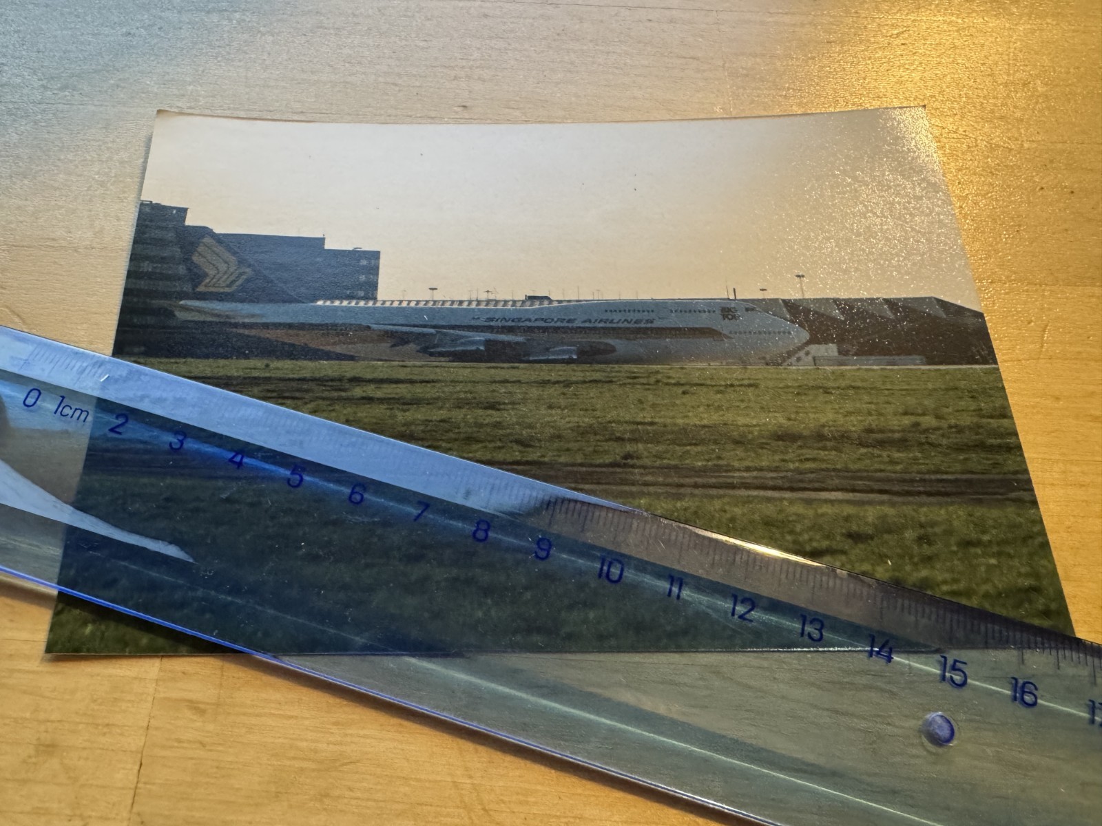 Photo - Manchester Airport - 1986 - England Britain UK GB Airplane Plane History