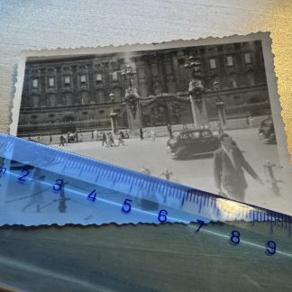 Photo - Buckingham Palace London - c1940s - City of Westminster England UK GB